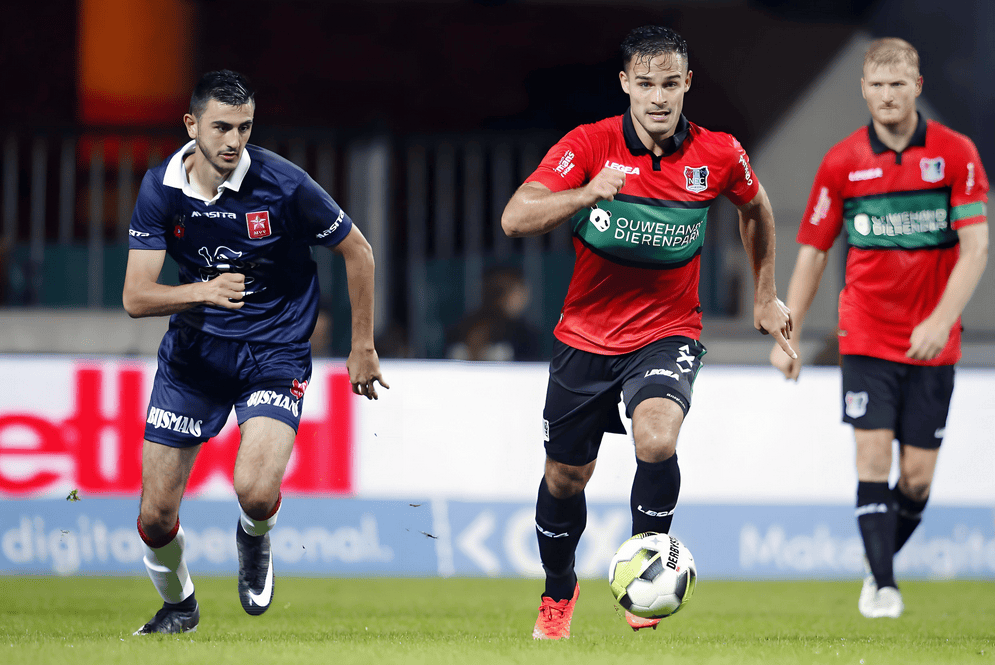 球公开赛上 球公开赛上