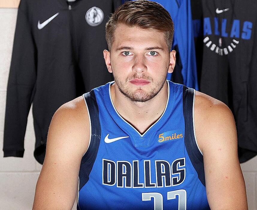 主帅在接受 主帅在接受