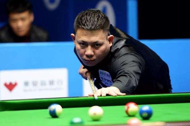 更多的青少 更多的青少